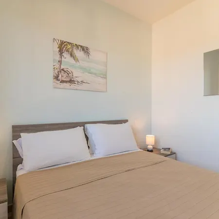 Mare Apartment Olbia